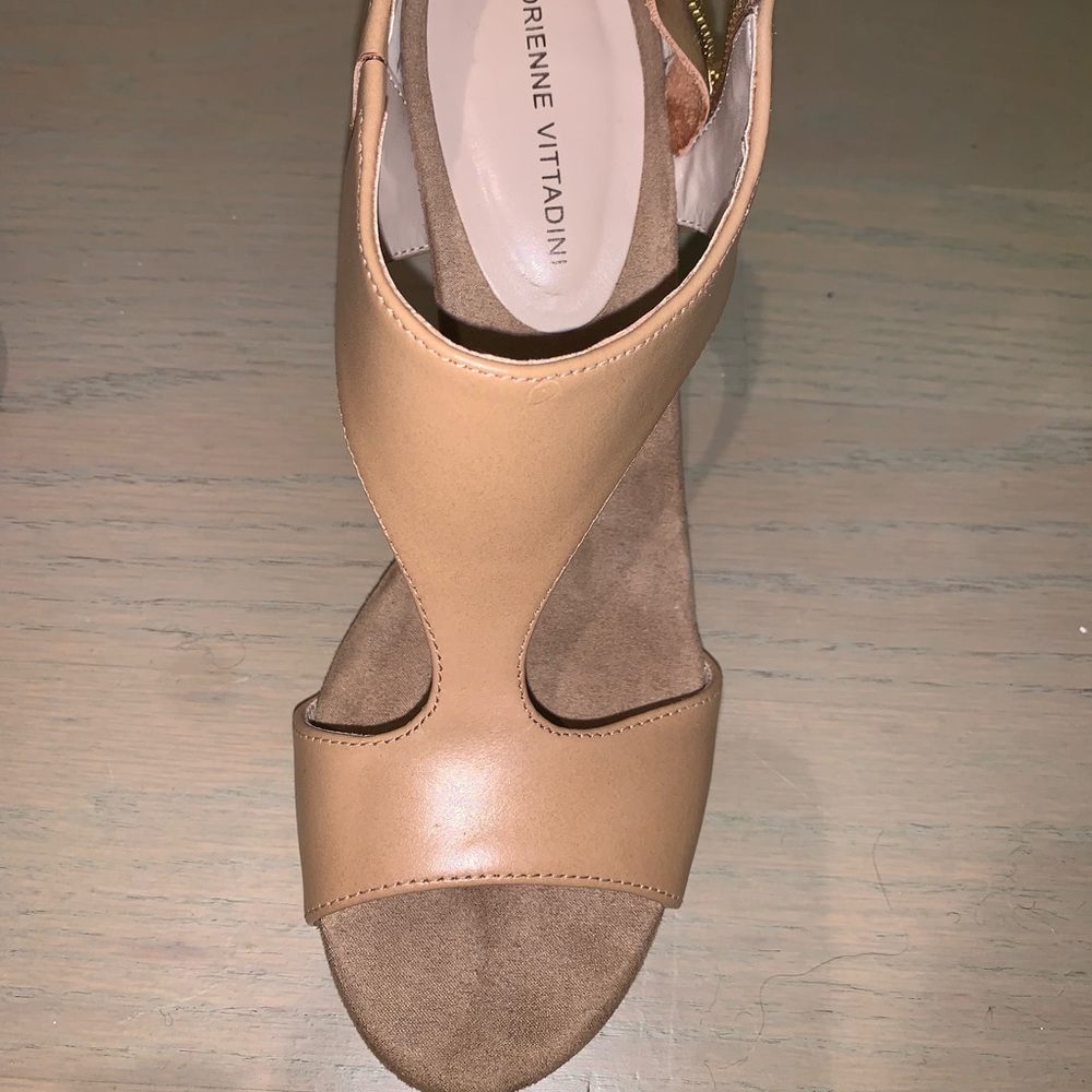 Tan heels